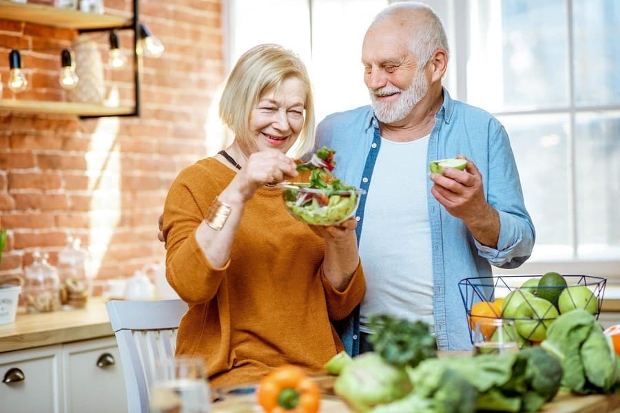 وعدههای غذایی را بیشتر و کوچکتر کنید.