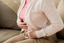 بررسی علل و راهکارهای درمان نفخ سالمندان